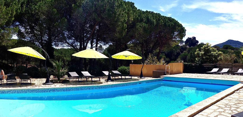 Auberge Val Moureze Hotel & Spa Exterior photo